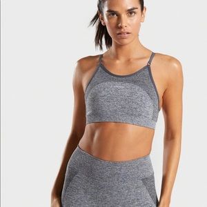 🤩BNWT Gymshark Flex Bra Charcoal/ Pastel Grape